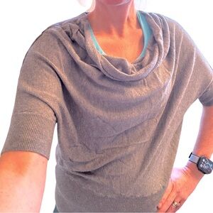 Ann Taylor’s  LOFT W’s Med grey 3/4 Sleeve Sweater Cowl Neck Top. Exclnt cndtn.